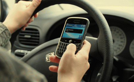SMS durante la guida