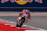 Dovizioso trionfa a Sepang, Valentino secondo.